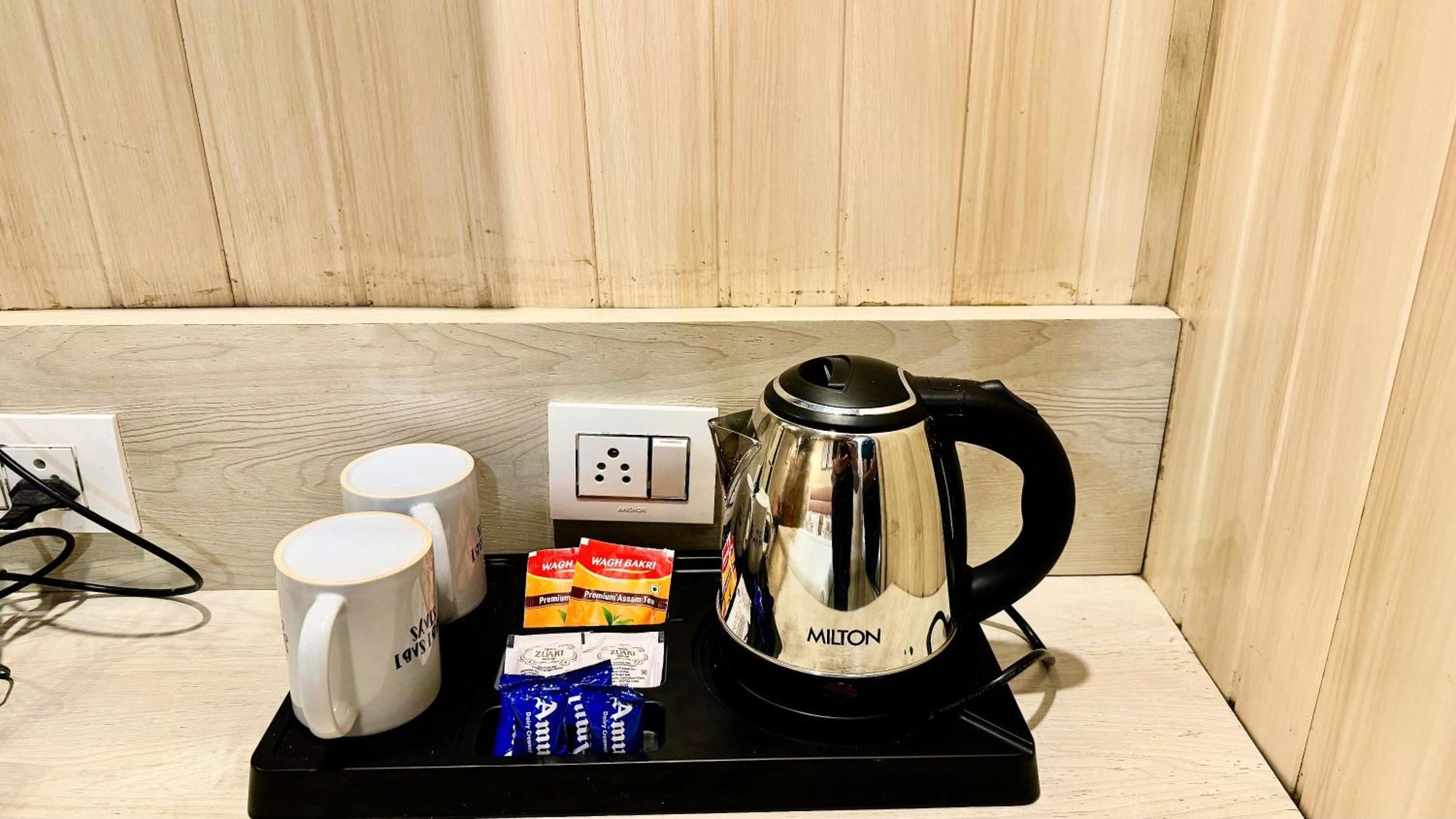 Hotel Pride Inn - 800 Mts From Mall Road 穆索里 外观 照片