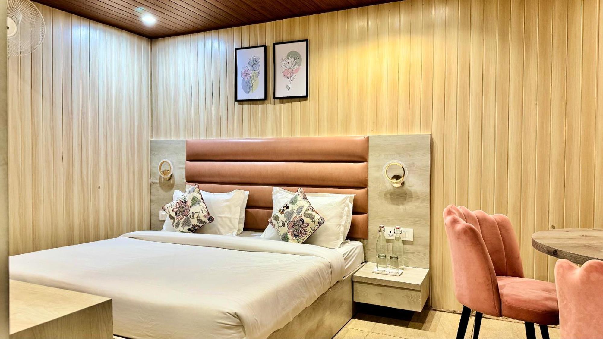 Hotel Pride Inn - 800 Mts From Mall Road 穆索里 外观 照片