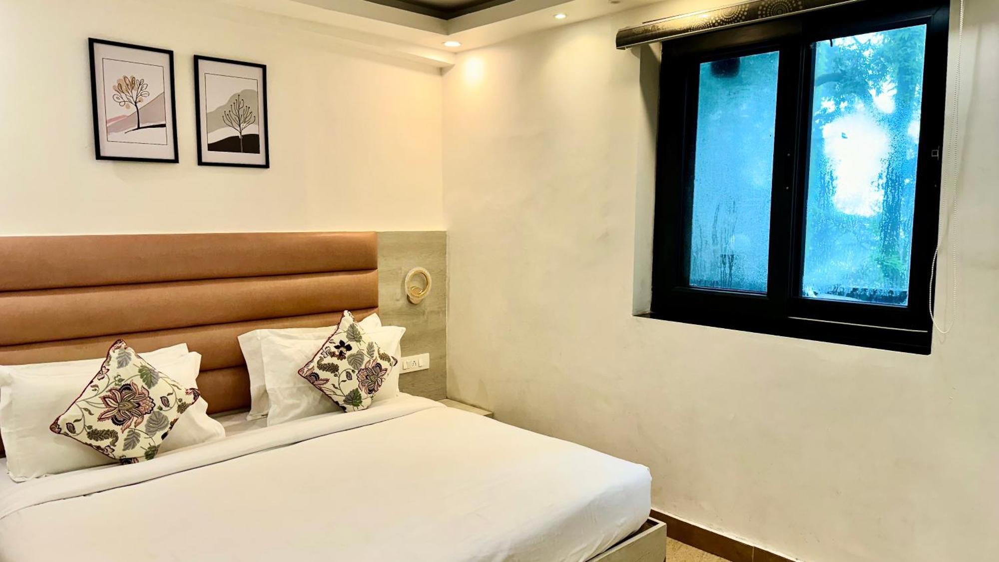 Hotel Pride Inn - 800 Mts From Mall Road 穆索里 外观 照片