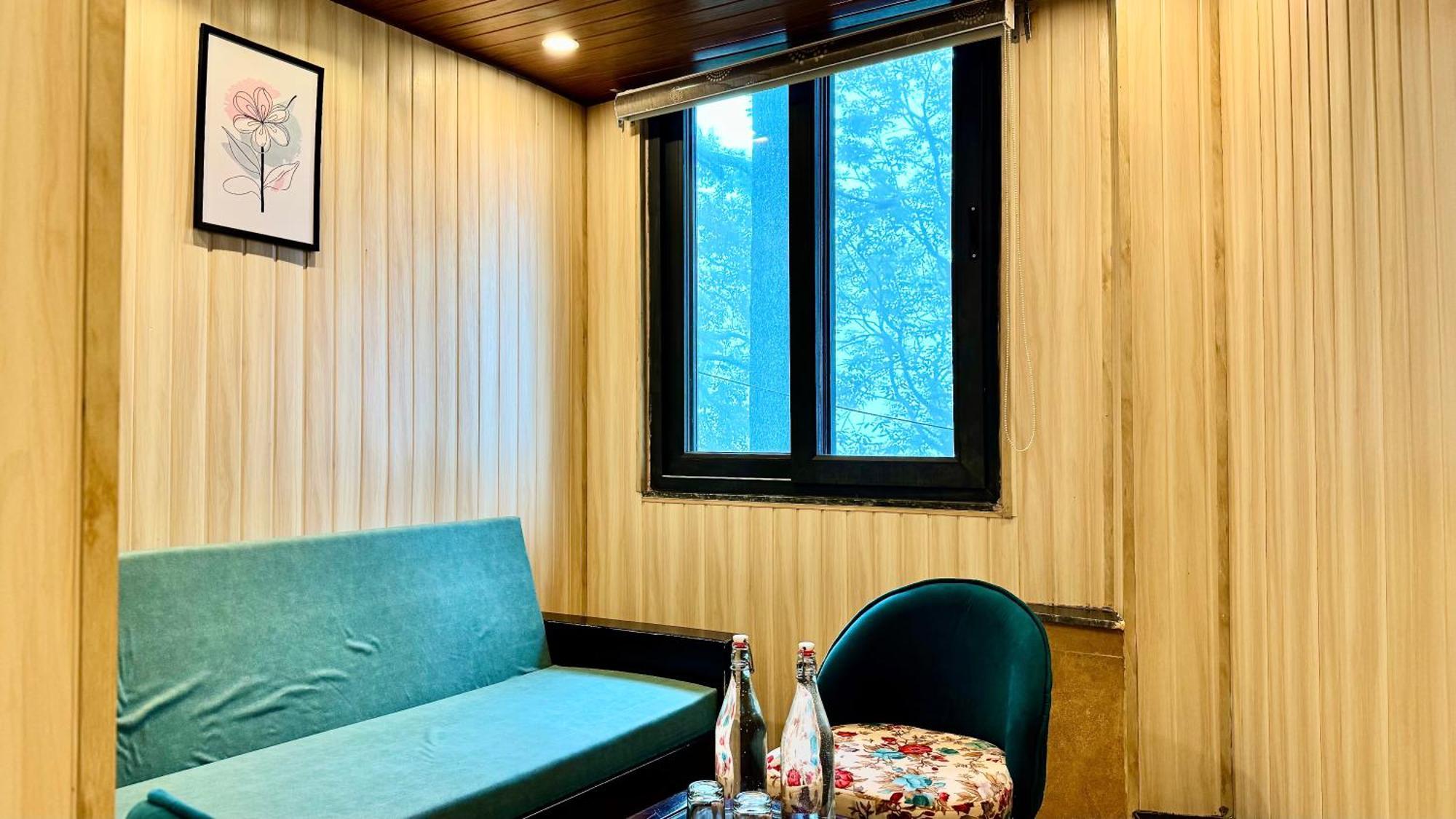 Hotel Pride Inn - 800 Mts From Mall Road 穆索里 外观 照片