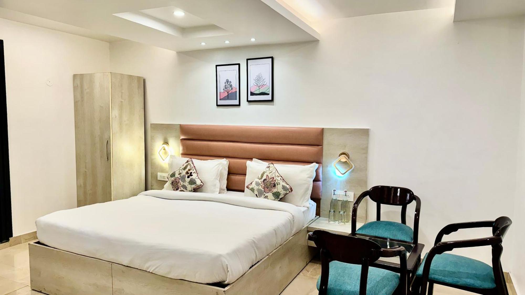 Hotel Pride Inn - 800 Mts From Mall Road 穆索里 外观 照片