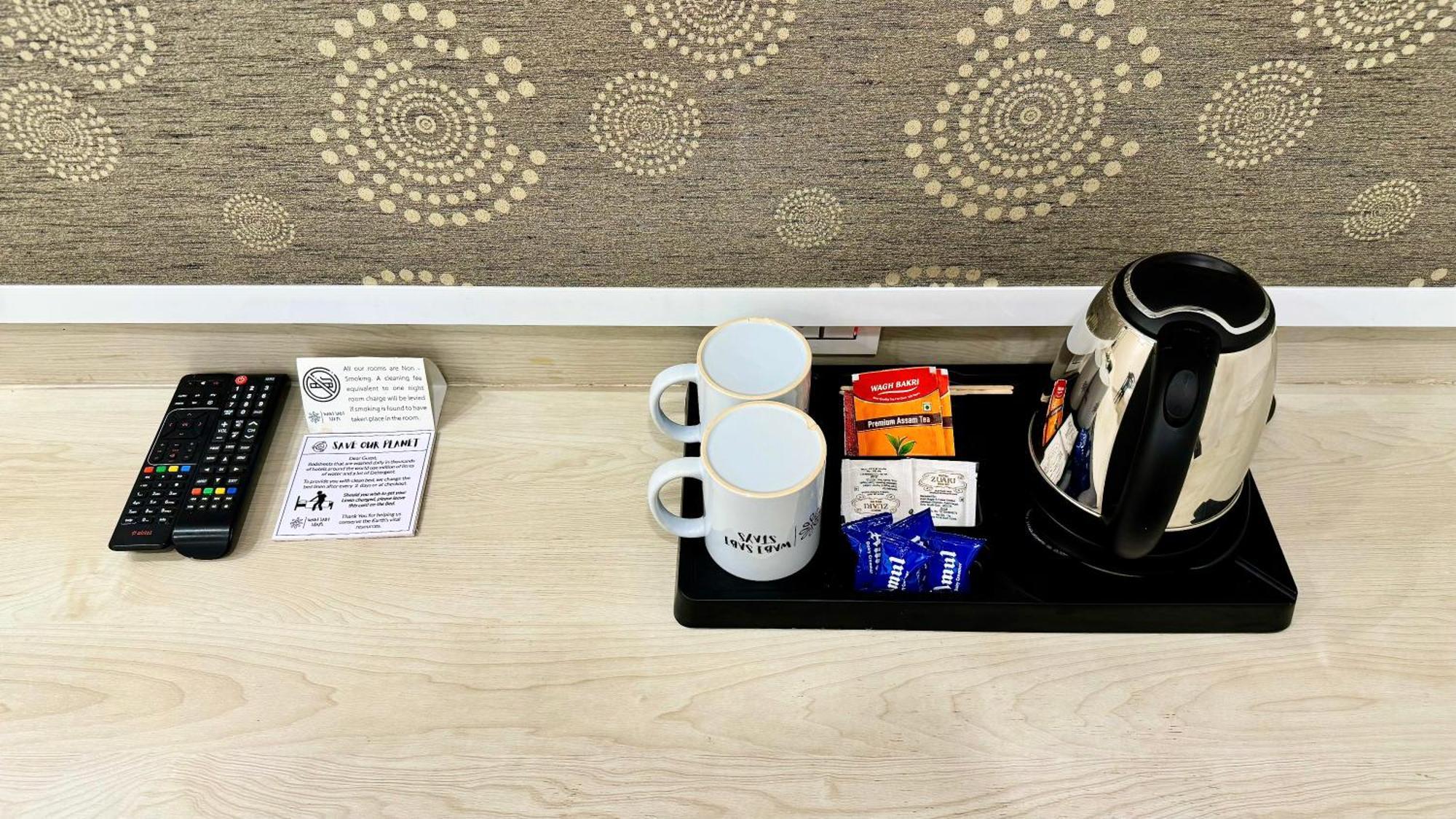 Hotel Pride Inn - 800 Mts From Mall Road 穆索里 外观 照片