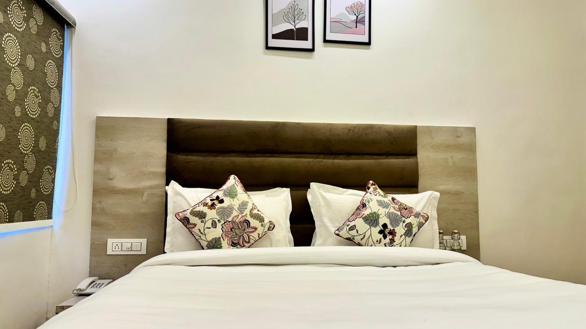 Hotel Pride Inn - 800 Mts From Mall Road 穆索里 外观 照片