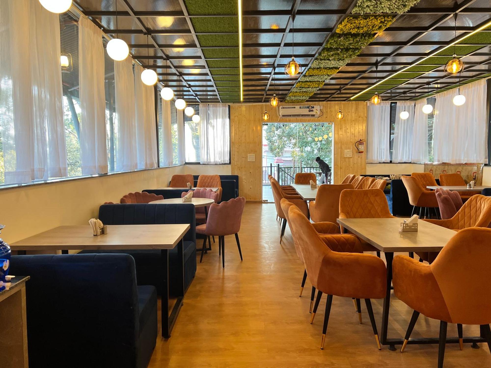 Hotel Pride Inn - 800 Mts From Mall Road 穆索里 外观 照片